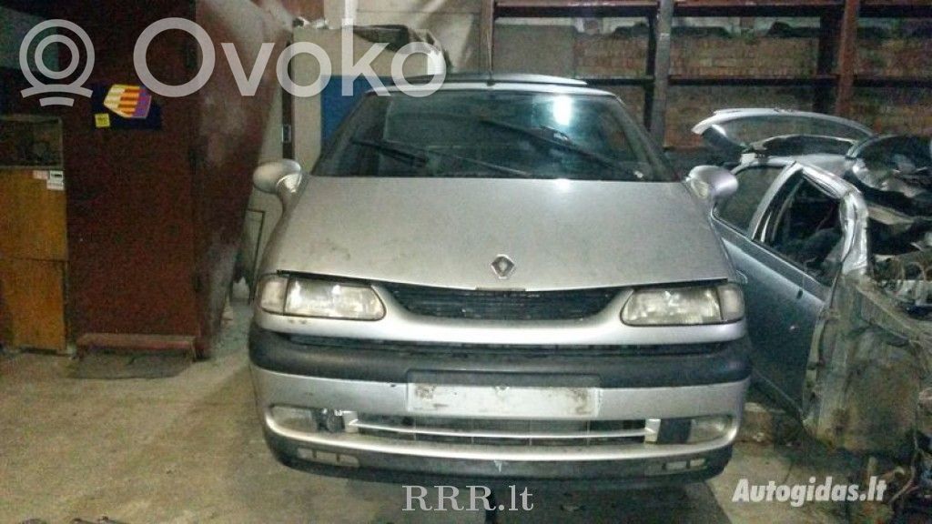 Espace III Espace  7700106071