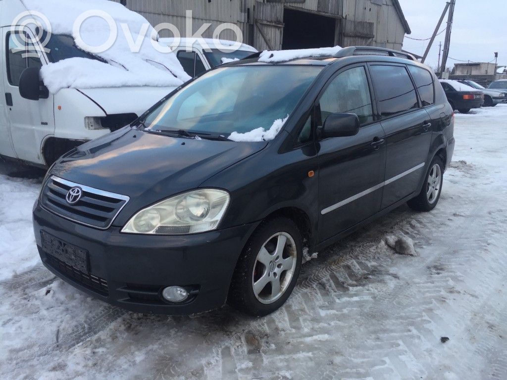 Avensis Verso Avensis Verso  45020287