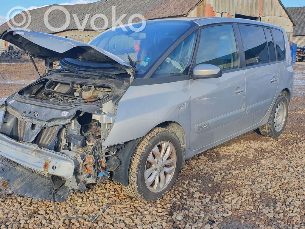 Espace -  Grand espace IV Espace  8200376925