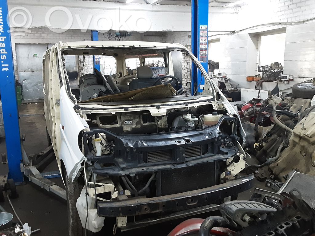 Vivaro Vivaro