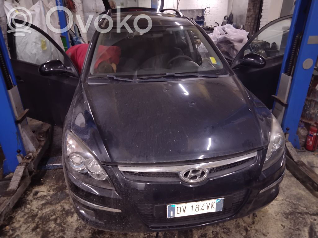 i30 i30  0281016737