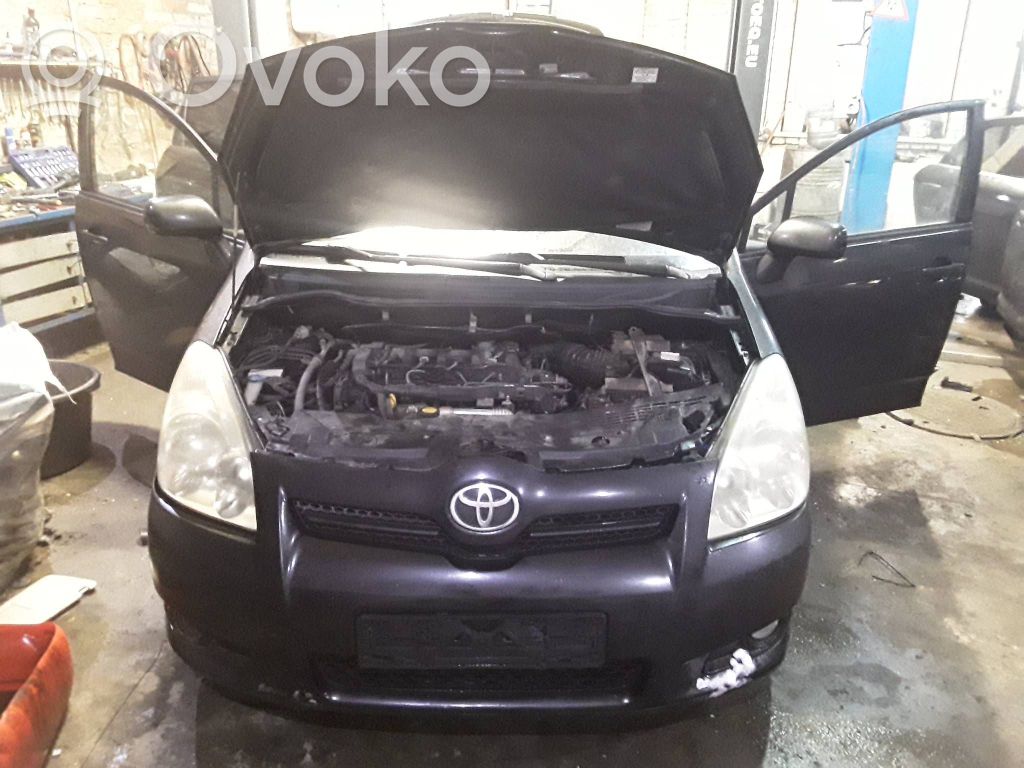Corolla Verso AR10 Corolla Verso  442000F021C