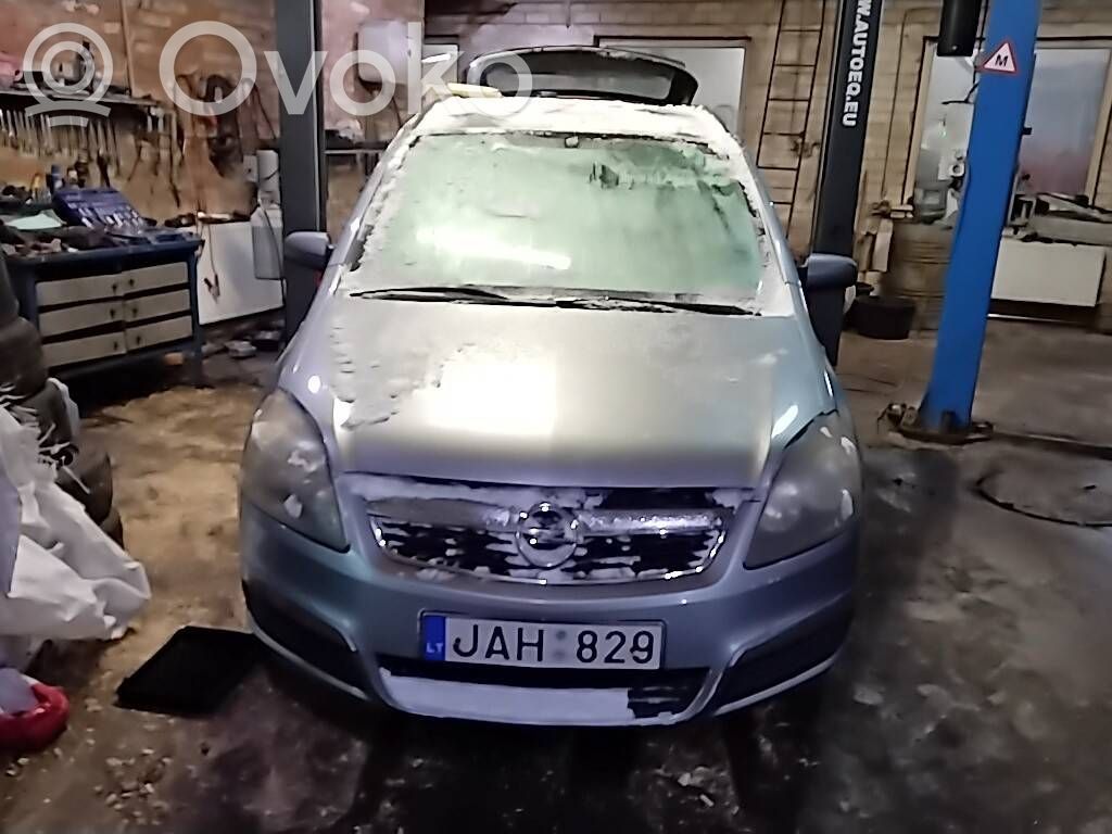 Zafira B Zafira  D8087