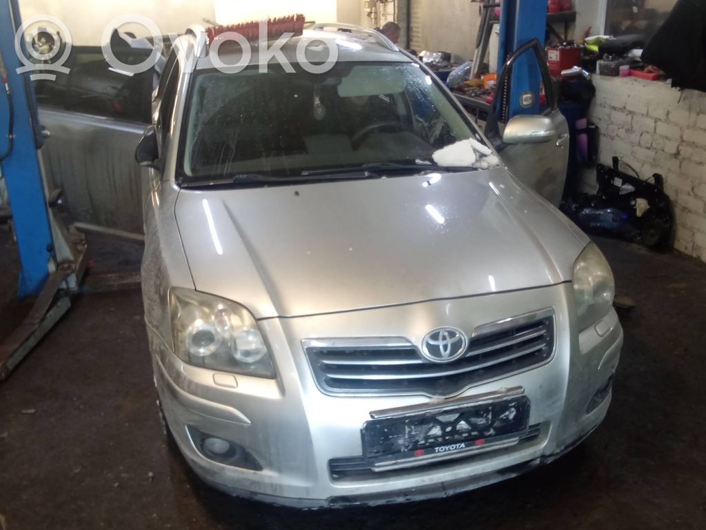 Avensis T250 Avensis  XEON