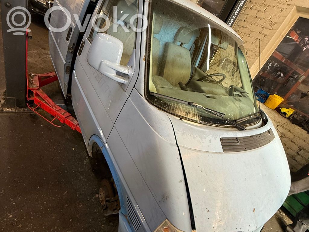 Transporter - Caravelle T4 Transporter/Caravelle  7852501189