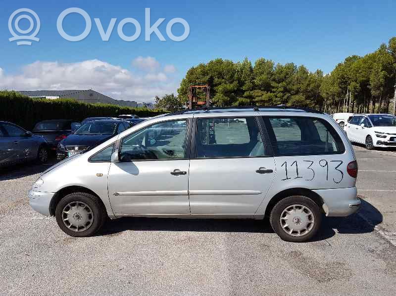 Galaxy Galaxy  95VW13A359AA