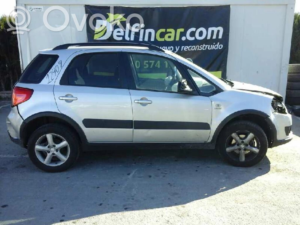 SX4 SX4 S-Cross  6800479J00