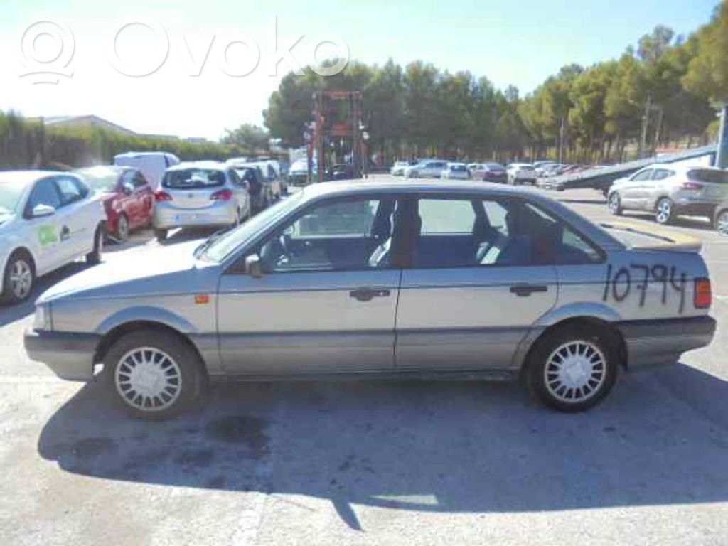 PASSAT B4 Passat  357422055D