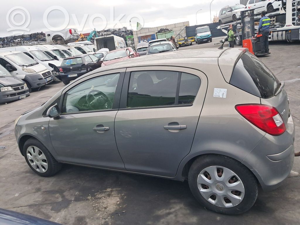 Corsa D Corsa  13258522