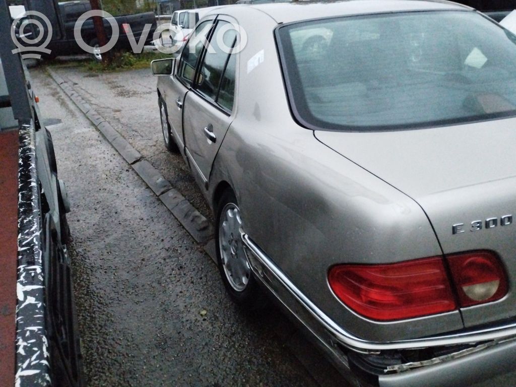 E W210 E-class, AMG (W124, W210, W211, W212, W213, C207, W238)  0101549402