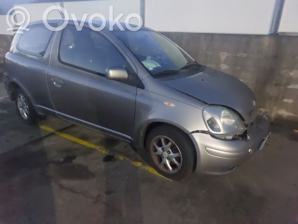 Yaris Yaris