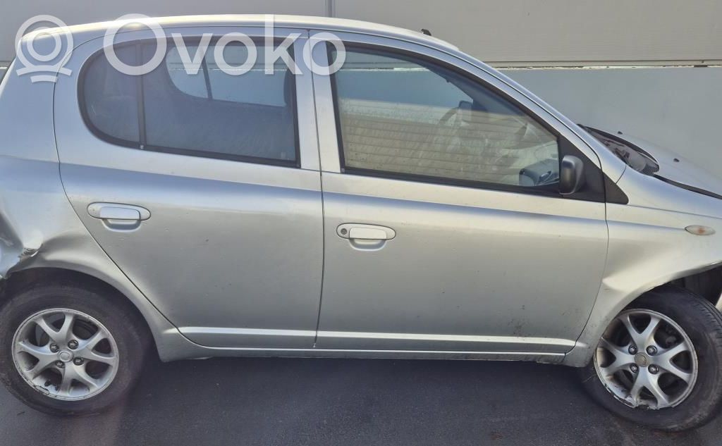 Yaris Yaris