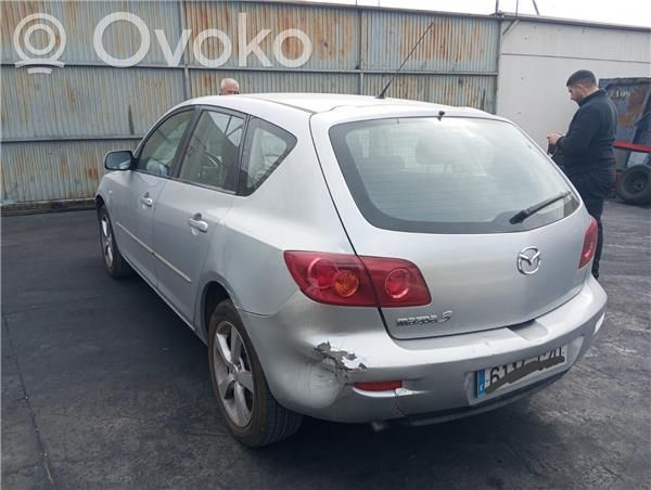 3 I 3