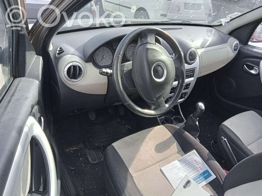 Sandero Sandero, Sandero Stepway  231008017R