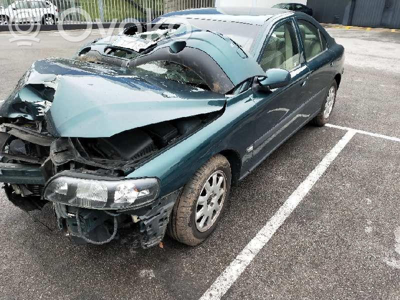 S60 S60  36050268