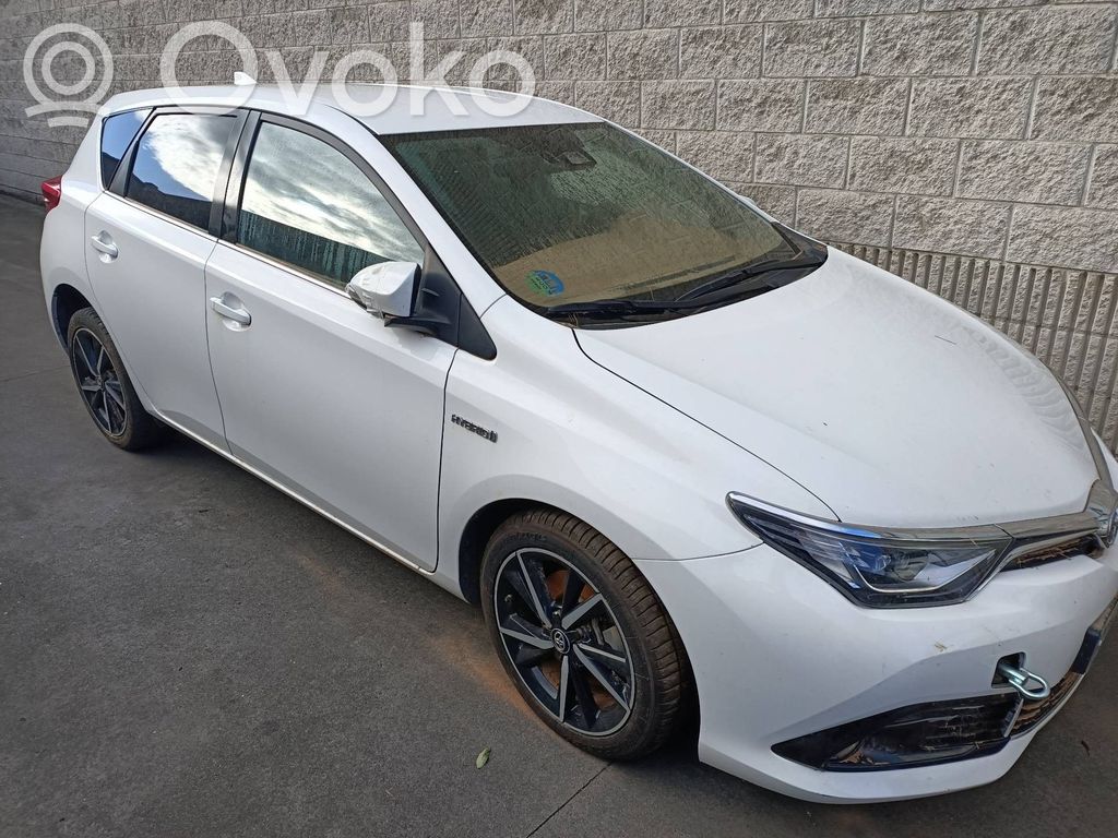 Auris E180 Auris