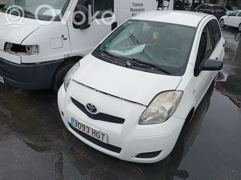 Yaris Yaris