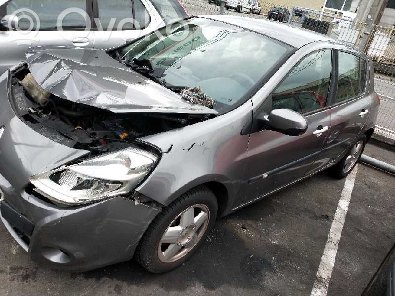 Clio III Clio  0265282077