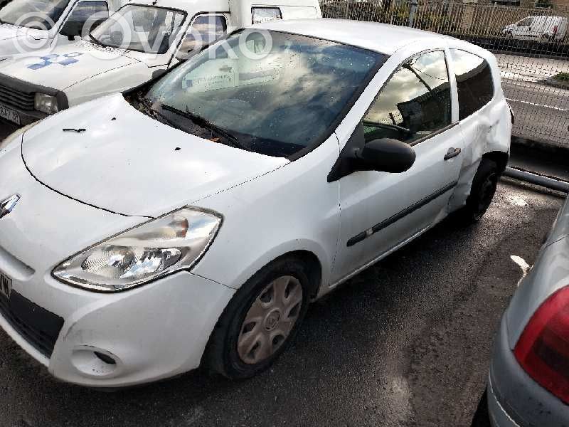 Clio III Clio  0265232077