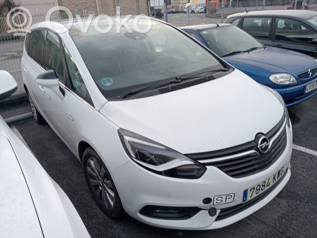 Zafira C Zafira  39047352