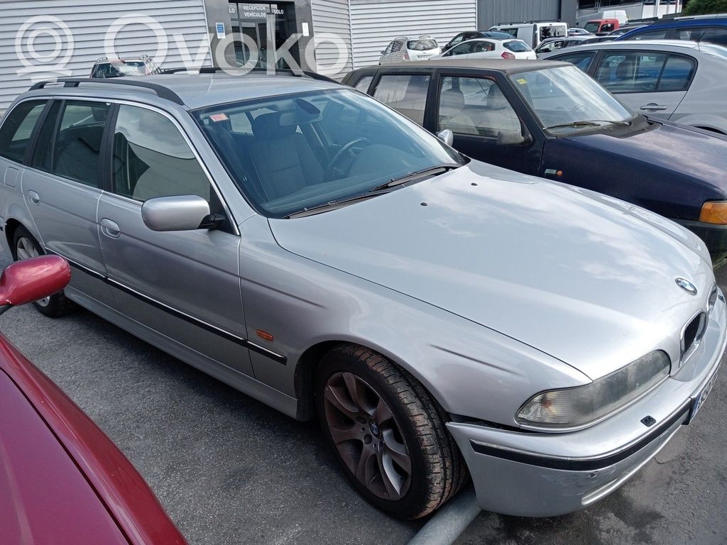 5 E39 Series 5  8361672