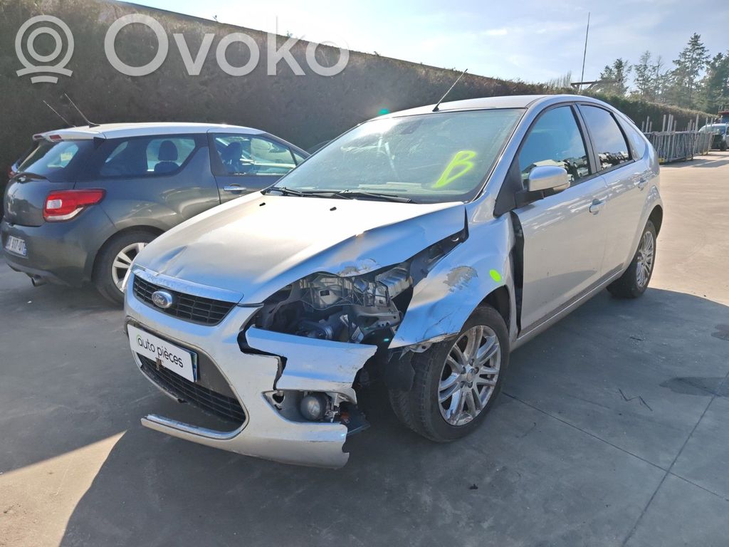 Focus Focus  1702408