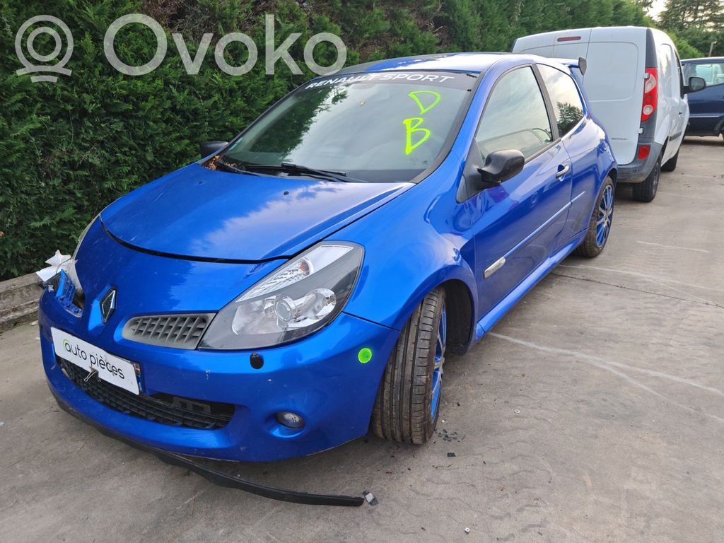 Clio III Clio  8200915768
