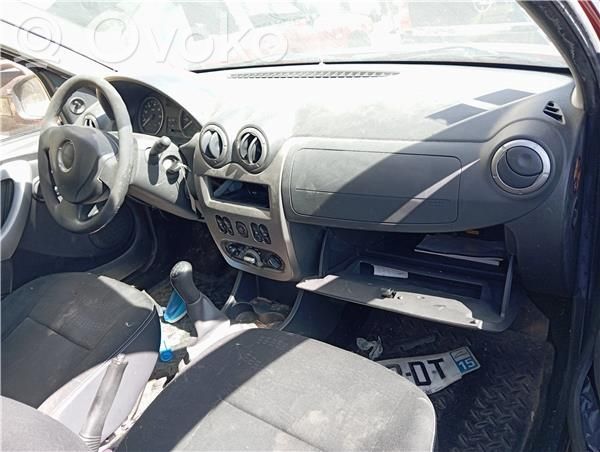 Sandero Sandero, Sandero Stepway  0501801