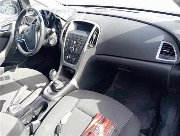 Astra J Astra  13262607