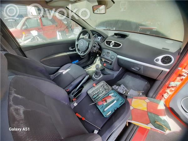 Clio III Clio  0835