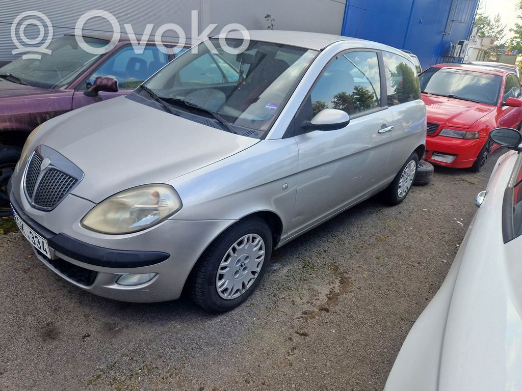 Ypsilon Ypsilon  46779242