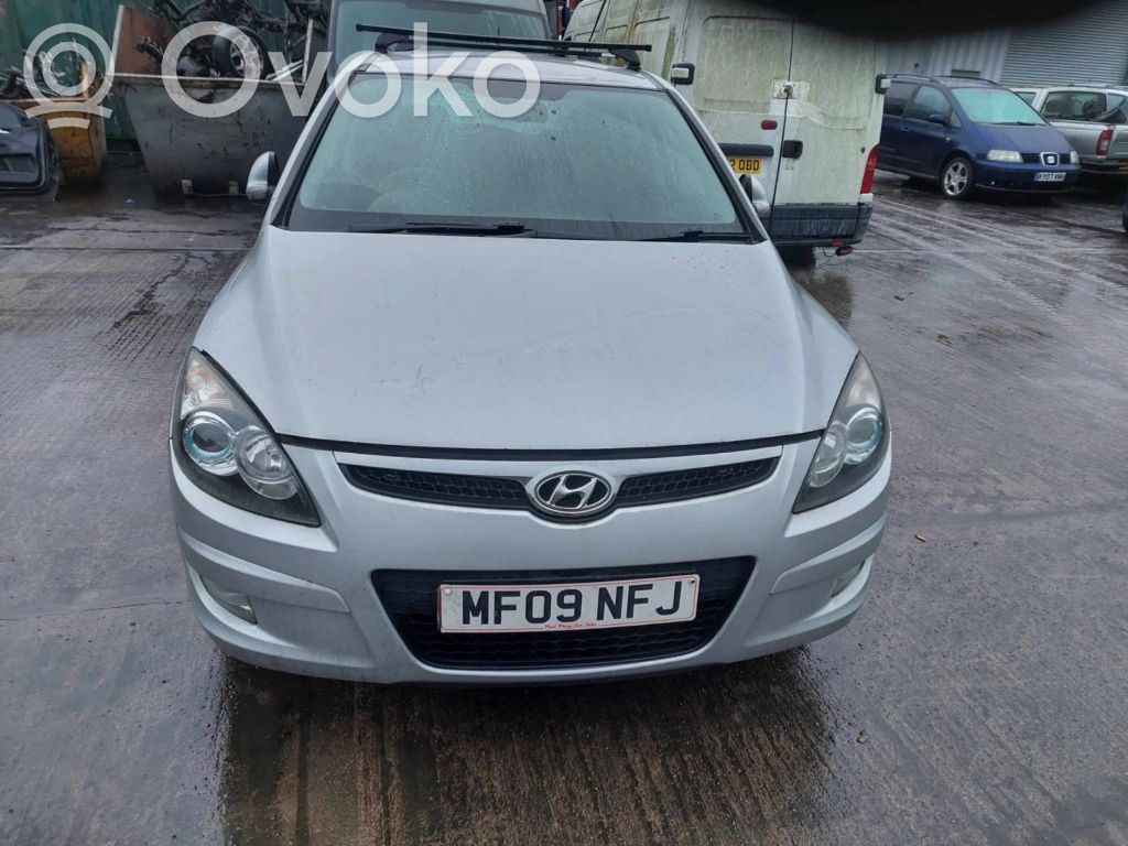 i30 i30  211352B010