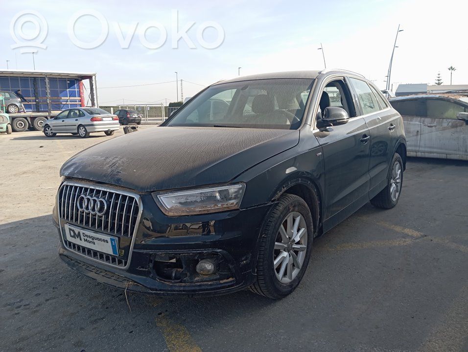 Q3 8U Q3  70802