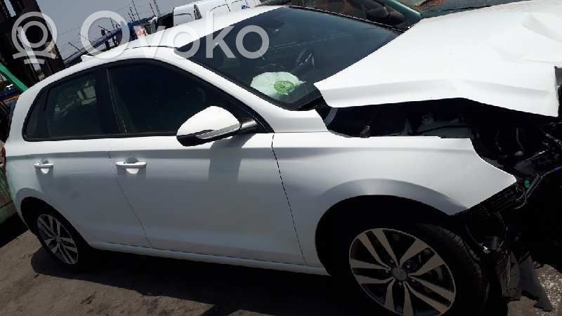 i30 i30  93770G4000