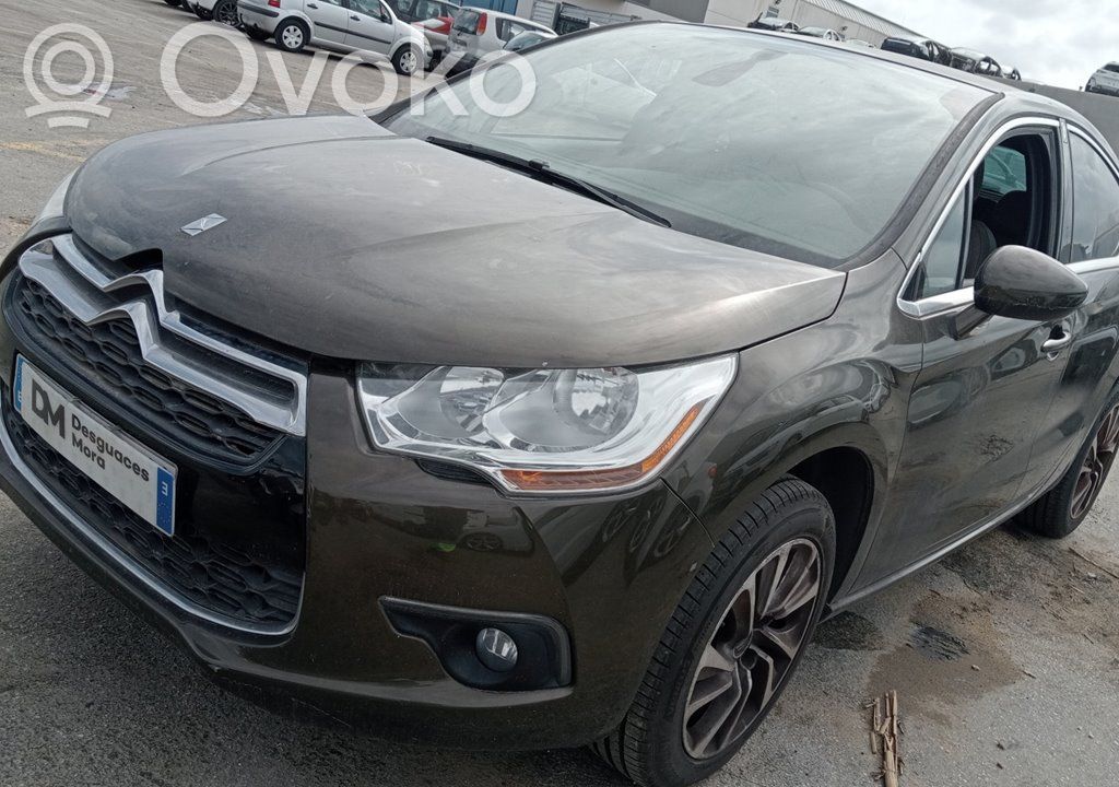 DS4 DS4  7410NT