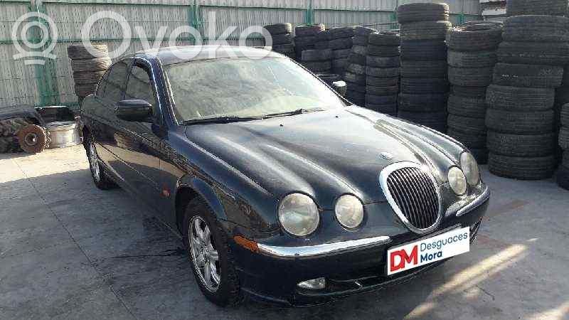 S-Type S-Type  XR832B195AE