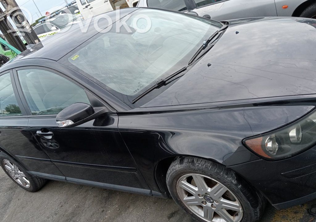 S40 S40, V40  30753664