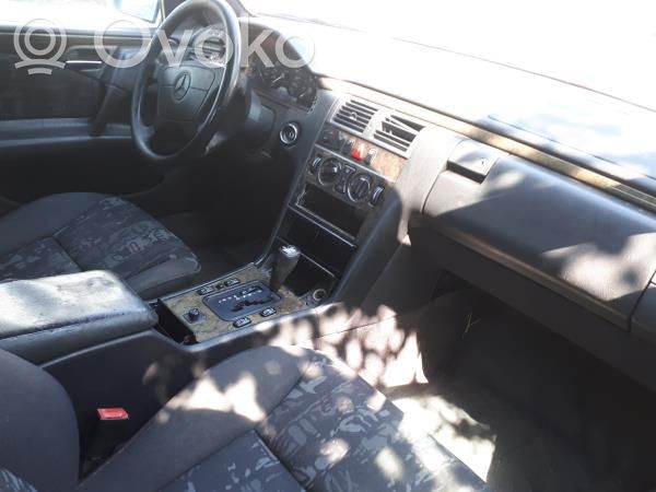E W210 E-class, AMG (W124, W210, W211, W212, W213, C207, W238)