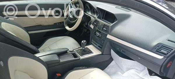 E C207 W207 E-class, AMG (W124, W210, W211, W212, W213, C207, W238)