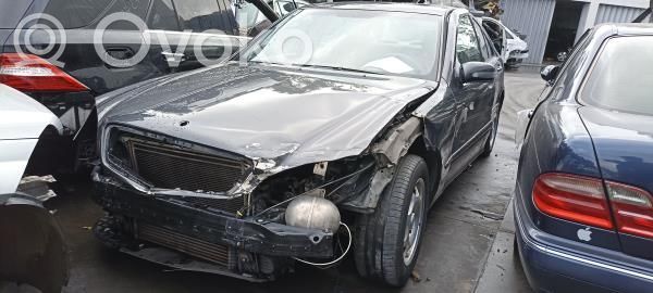 S W220 S-class, AMG (W126, W140, W220, W221, W222)