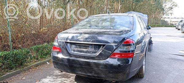 S W221 S-class, AMG (W126, W140, W220, W221, W222)