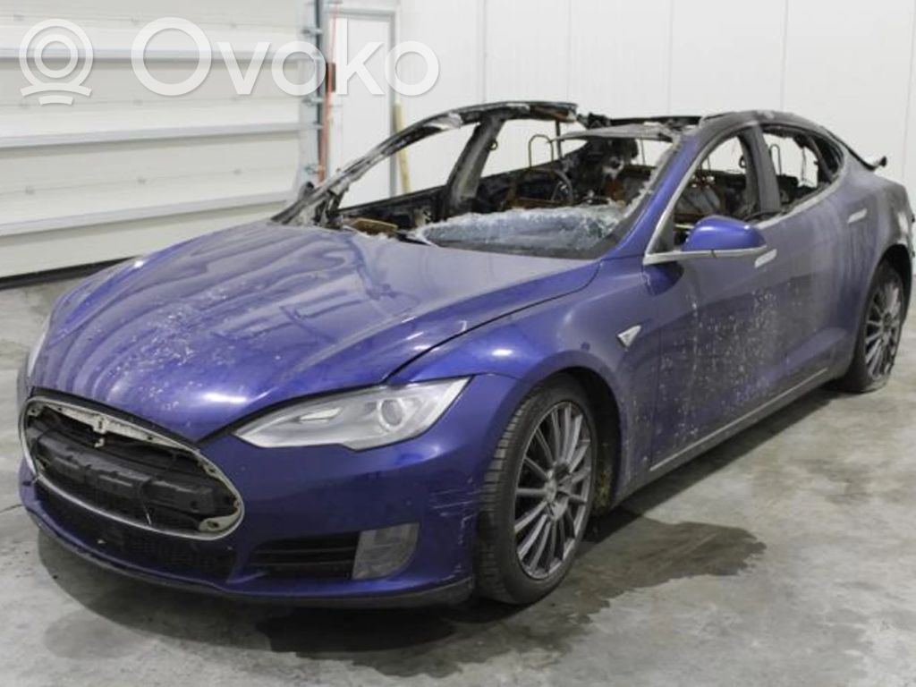 Model S Tesla Model S