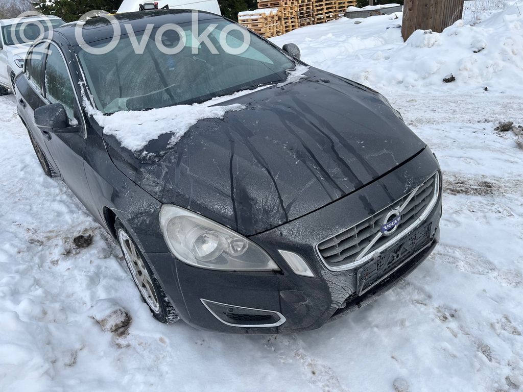 S60 S60  6G926P096FC