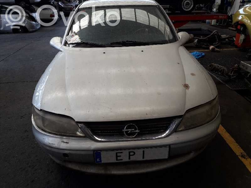 Vectra B Vectra  8EL011710301