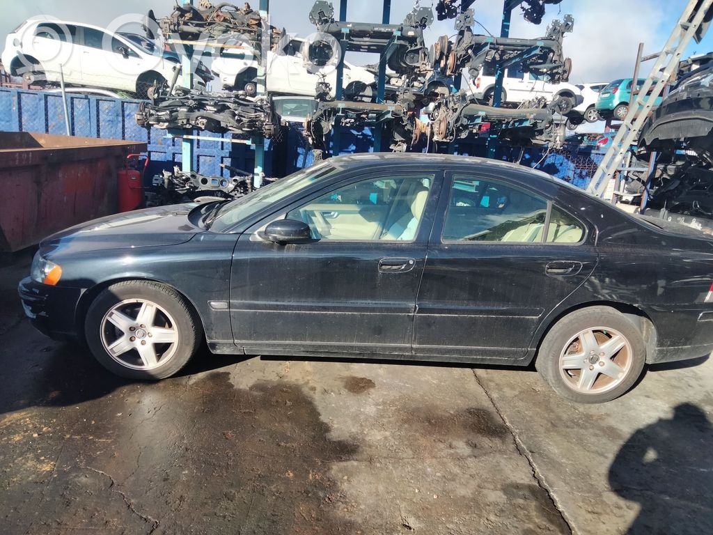 S60 S60  D5244T