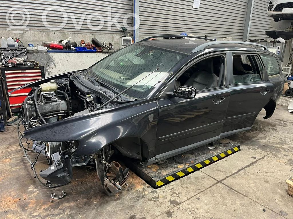 V50 V50