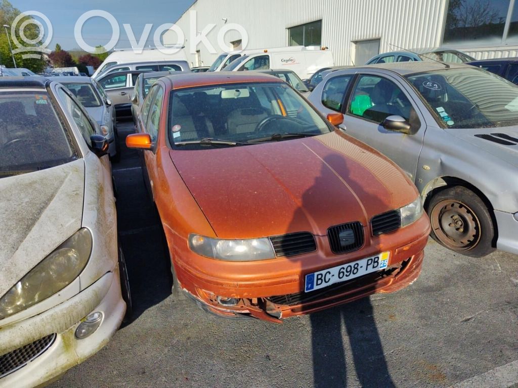 Leon (1M) Leon  7P5951101B