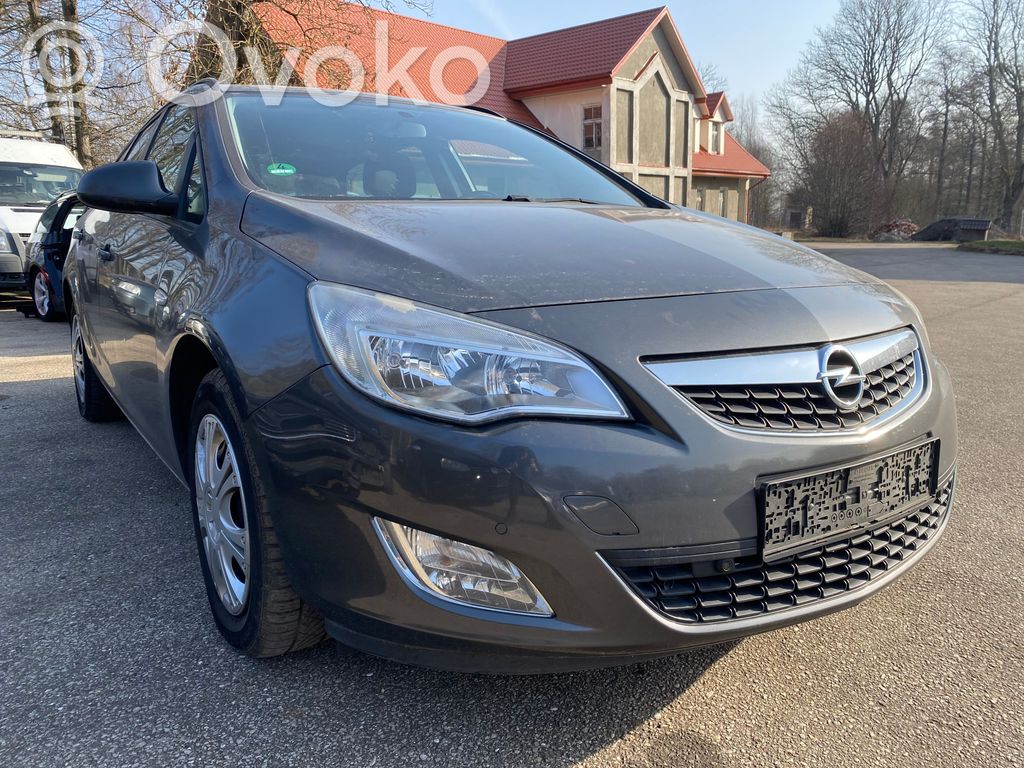 Astra J Astra  13582437