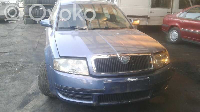 Superb B5 (3U) Superb  8D0199379AG