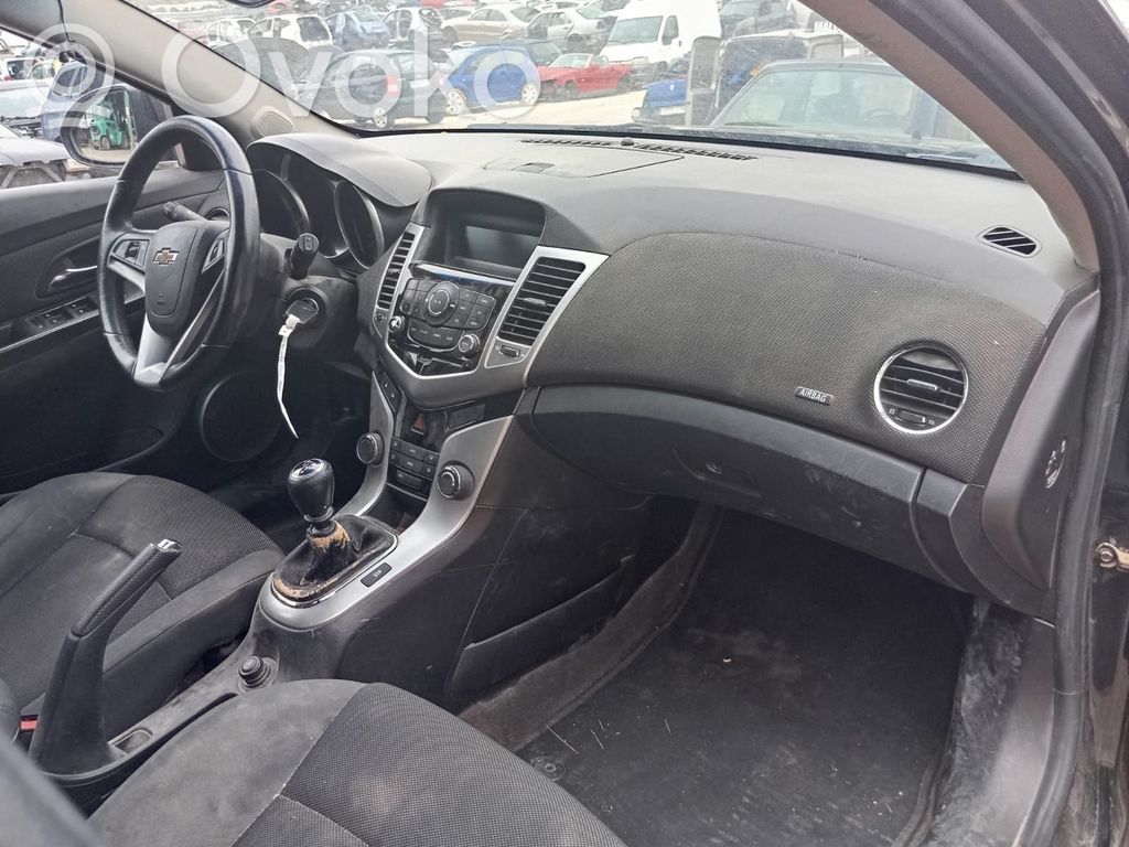 Cruze Cruze  0130308113